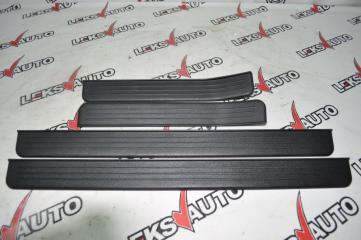 Порожки салона (комплект) Nissan Fuga 2005
