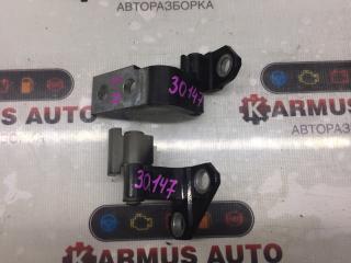 Петля двери задняя правая Lexus GS450h GWS191 2GRFSE 68730-30180 контрактная