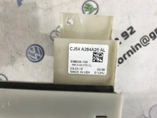 Замок двери задний правый Ford Escape 1.6 L Замок двери задний правый Ford Escape 1.6 L