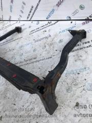 Кронштейн Escape 2014 год 1.6L Кронштейн Escape 2014 год 1.6L
