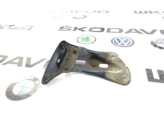 Кронштейн крыла передний левый Skoda Octavia A5 (1Z) 1.8 CDAB БУ