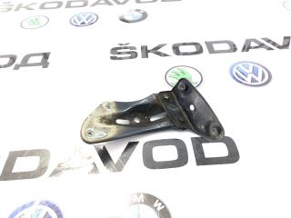 Кронштейн крыла передний правый Skoda Octavia A5 (1Z) 1.8 CDAB БУ