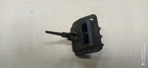 Крепеж обшивки двери VOLKSWAGEN Passat 1990 B3 35786729901C Б/У