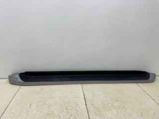 Накладка на подножку левая TOYOTA FORTUNER БУ