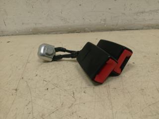 Ответная часть ремня безопасности левая задняя VOLKSWAGEN Polo 4 поколение 2008 1400CC / 80hp / 59kW BUD