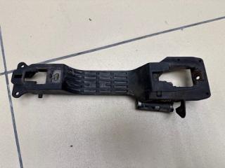 Кронштейн ручки передний правый TOYOTA COROLLA 1ZRFE 1600CC БУ