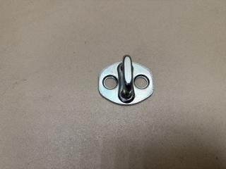 Ответная часть замка двери KIA K5 3 поколение 2022 G4NA 2