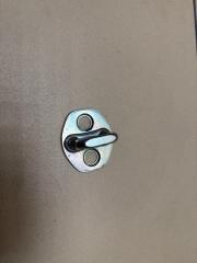 Ответная часть замка двери KIA K5 3 поколение 2022 G4NA 2