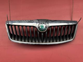 Решетка радиатора SKODA OCTAVIA Liftback A5 BSE БУ