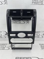 Центральная консоль Ford Mondeo 3 2.2L Duratorq 16V TC (150PS) - Puma контрактная