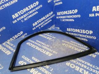 Уплотнитель стекла двери Ford Mondeo 3 седан 2004