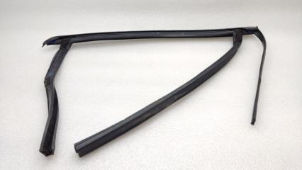 Уплотнитель стекла двери левый задний Ford Mondeo CD391 2015 S7CB Уплотнитель стекла двери левый задний Ford Mondeo CD391 2015 S7CB