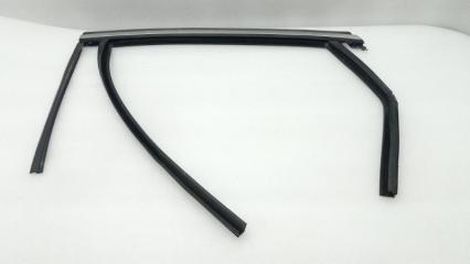 Уплотнитель стекла двери левый задний Ford Mondeo 5 2017 2.5 S7CB Уплотнитель стекла двери левый задний Ford Mondeo 5 2017 2.5 S7CB