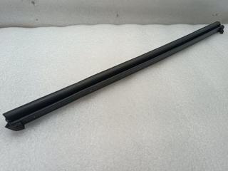 Уплотнитель стекла двери левый задний Ford Mondeo CD391 2015 S7CB Уплотнитель стекла двери левый задний Ford Mondeo CD391 2015 S7CB