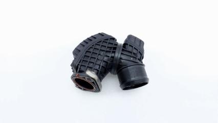 Патрубок интеркулера Kia Stinger CK 2018 G4KL Патрубок интеркулера Kia Stinger CK 2018 G4KL