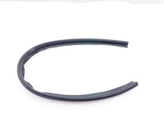 Уплотнитель двери правый передний Mitsubishi Outlander GF 2022 4J12