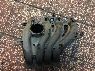 Впускной коллектор VOLKSWAGEN POLO 09- 036129709JF Б/У