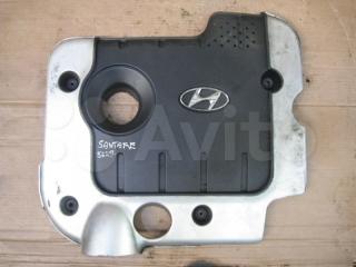 Накладка двигателя декоративная Hyundai Santa Fe 2 CM