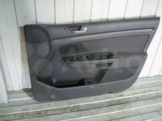 Обшивка двери передняя правая Volkswagen Golf 5