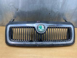 Решетка радиатора передняя Skoda Octavia TUR AKL БУ