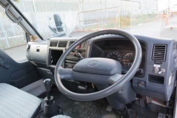 Кабина ToyoAce 2000 LY112 5L