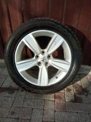 Колесо зимнее R18 / 235 / 55 Bridgestone Blizzak Spike 01 5x114.3 лит. 38ET (б/у)