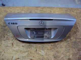 Крышка багажника задняя Mercedes-Benz C 2001 W203 / W203.046 M111E20 / 111.951 Б/У