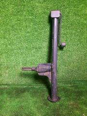 Домкрат Mercedes-Benz E320 W210 M104 104.995 (3.2) Домкрат Mercedes-Benz E320 W210 M104 104.995 (3.2)