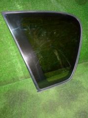Стекло собачника левое Toyota Ipsum 1997