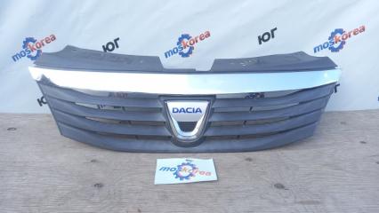 Решетка радиатора Dacia Logan