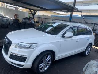 Запчасть дверь передняя левая AUDI Q7 2007