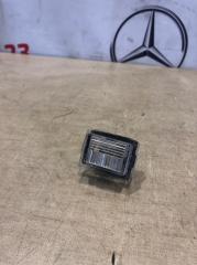 Запчасть подсветка номера Mercedes C200 2008