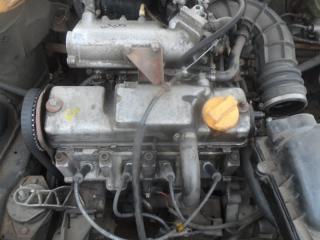 Двигатель 2110 2004 седан 2111