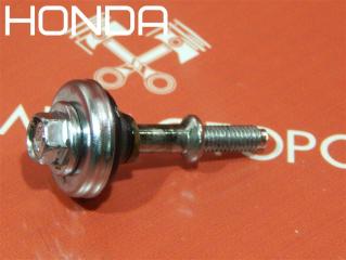 Запчасть болт крышки головки блока цилиндров Honda D15B 90011-PLC-000 Б/У Болт крышки головки блока цилиндров Honda D15B 90011-PLC-000 Б/У