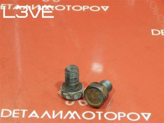 Запчасть болт маховика Mazda