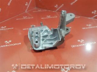 Кронштейн опоры двигателя Honda D17B