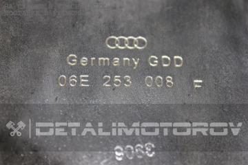 Кожух выпускного коллектора правый Audi AUK