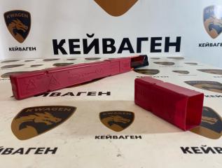 Знак аварийной остановки Audi Q3 8U 2015 CUL 2.0L Знак аварийной остановки Audi Q3 8U 2015 CUL 2.0L