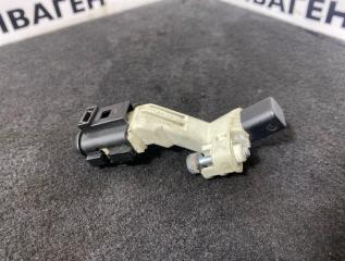 Датчик положения коленвала Audi A4 B8 2009
