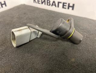 Датчик положения коленвала Audi Q5 8R 2011