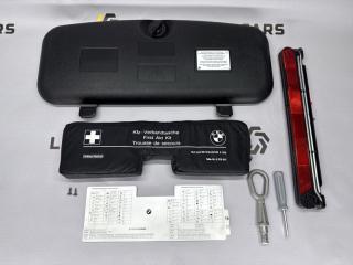 Сумка с аварийными принадлежностями BMW 5 E60 2008 m57tu2 306d3 3.0d m57d30 Сумка с аварийными принадлежностями BMW 5 E60 2008 m57tu2 306d3 3.0d m57d30