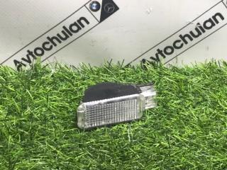 Плафон подсветки салона Audi Q5 FYB Плафон подсветки салона Audi Q5 FYB