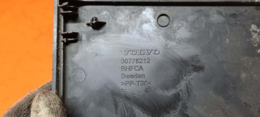 Крышка решетки стеклоочистителя Volvo XC60