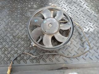 Запчасть вентилятор радиатора Volkswagen Passat