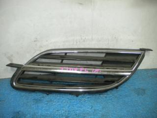 Запчасть решетка радиатора левая Nissan Tino 1998~2003