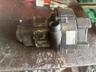 Насос продувки катализатора Mercedes E-Class W211 112913 2.6I