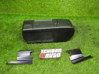Бардачок между сиденьями TOYOTA WISH