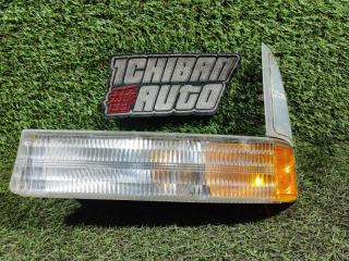 Поворотник левый передний FORD EXCURSION L1 2001 TRITON 99S Поворотник левый передний FORD EXCURSION L1 2001 TRITON 99S