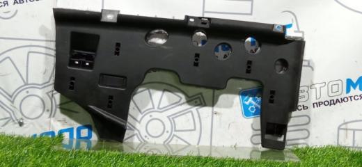 Запчасть накладка торпеды левая Volkswagen Passat 2013