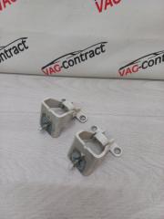 Петля двери багажника Volkswagen Golf 6 1.6 BSE БУ